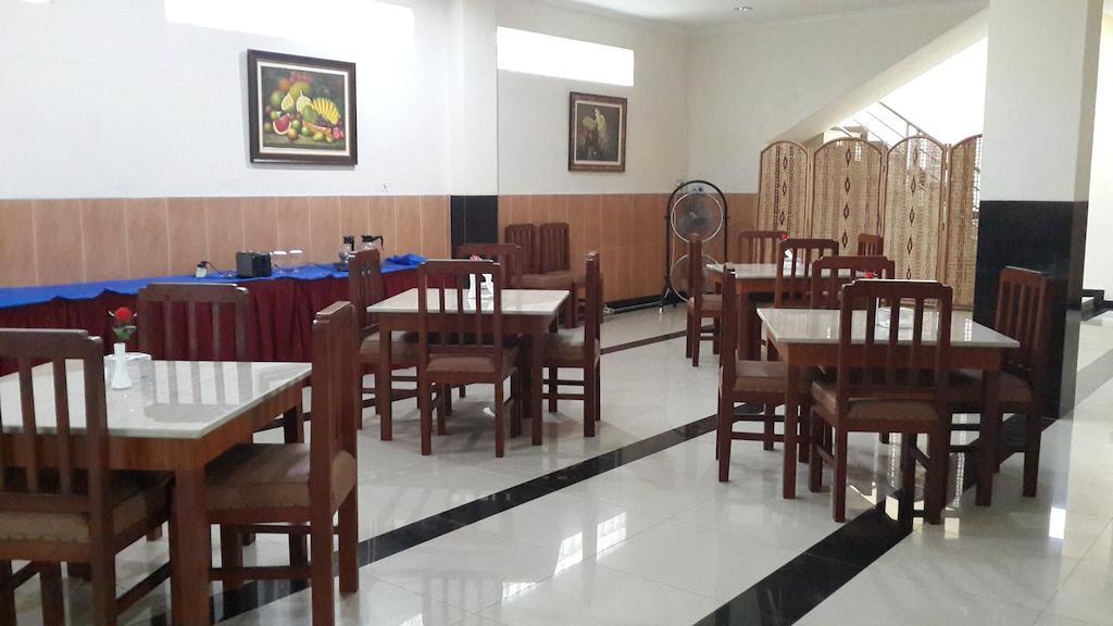 Kailani Hotel *