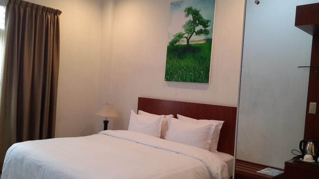 Kailani Hotel